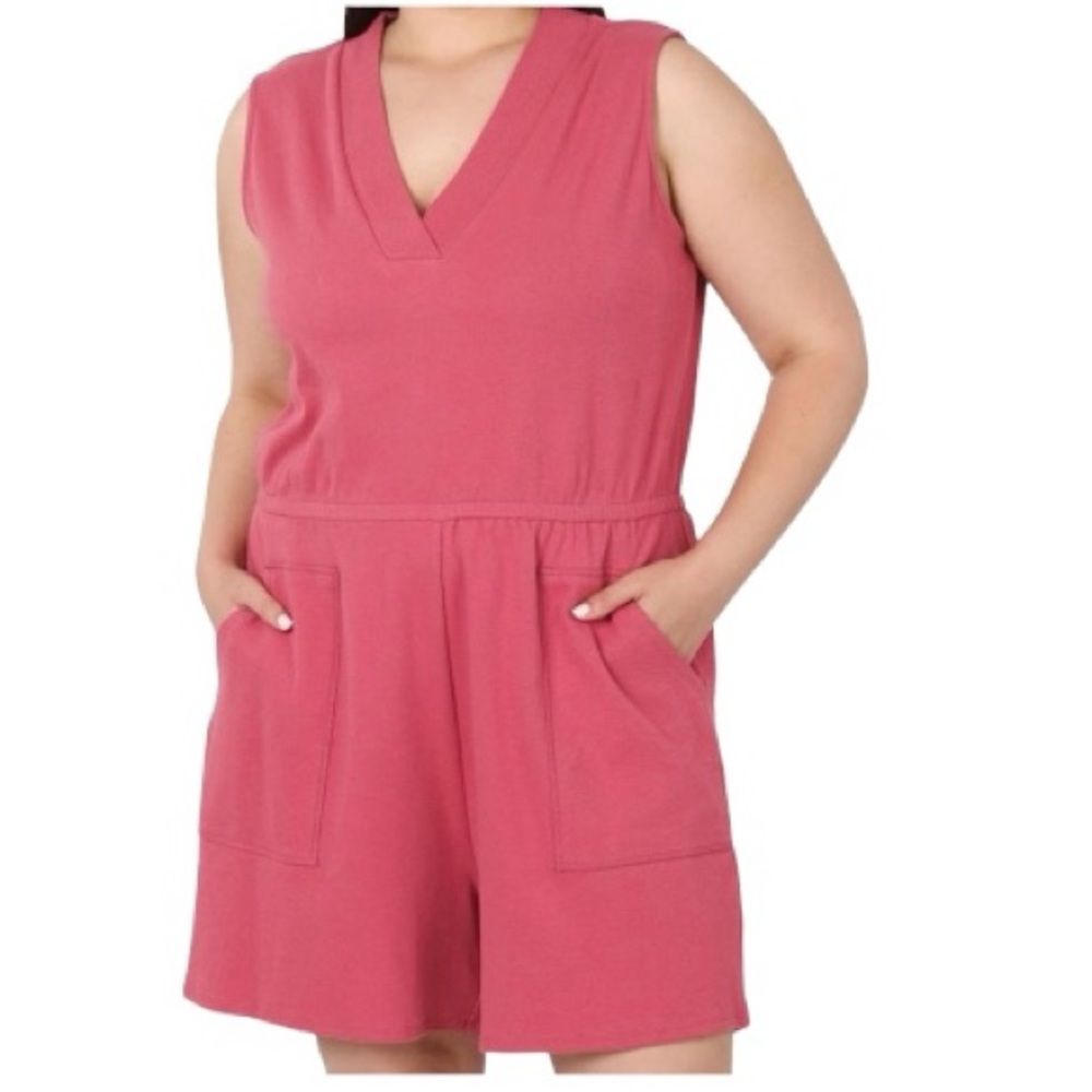 NWOT Zenana Size 2X Sleeveless V-Neck Romper